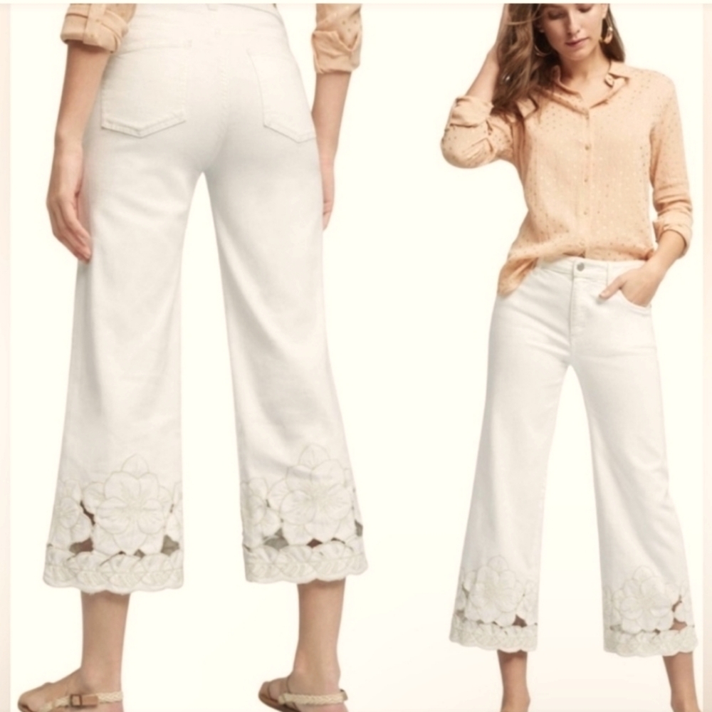 Pilcro and the Letterpress White Cropped Wide-Leg Jeans with Lace Hem